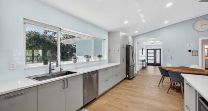 Jupiter Fun Family Heated Pool Home Fire Pit