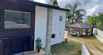 Villa Reyes Vega - Private Pool & BBQ - La Colonia, SC -Perfect for the family