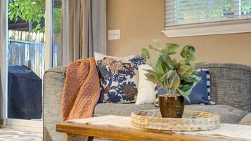 Chalet (3 Bedrooms) | Interior