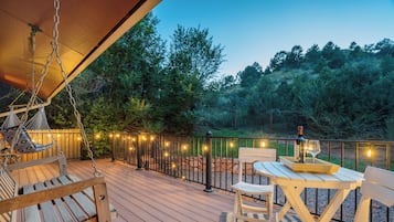 Chalet (3 Bedrooms) | Interior