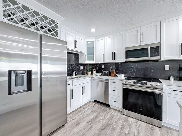 3485 Floral Drive Se - Clearwater, FL