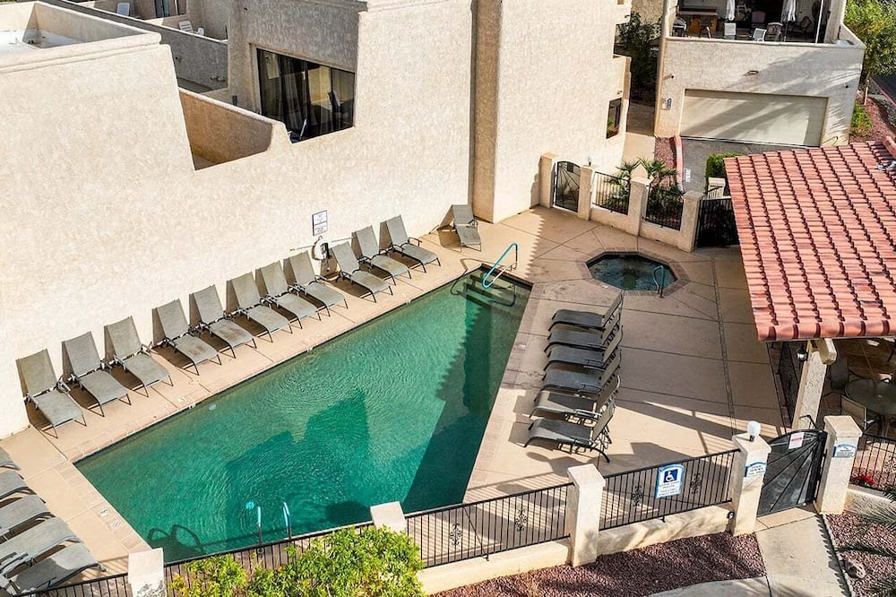 Sweet Town Home on the Island - Vidal Junction, CA