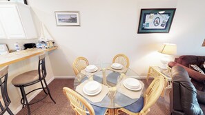 Interior - Village at the Glens H 110 (Little River)
