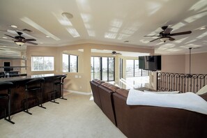 Interior - Luxury Golf Course Retreat on Hogan (Lake Havasu City)