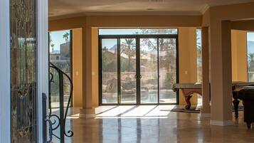 House (4 Bedrooms) | Bahagian dalam