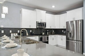 Interior - Top Luxury Villa Storey Lake Mins to Disney (Kissimmee)