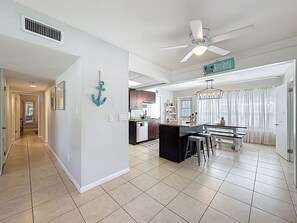 Interior - Largo Pool House and Firepit (Largo)