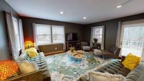 Talo (4 Bedrooms) | Sisätilat