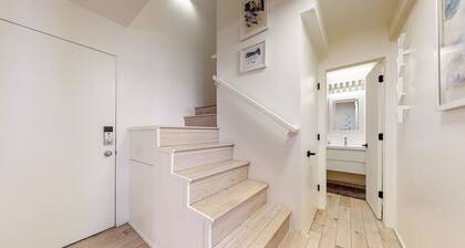 Walk to Canyon Lodge! Ski Back! Modern Space