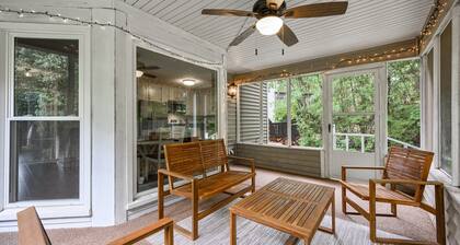 1356 Velvet Creek Glen, Marietta