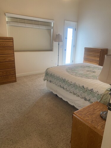 Shoshone Lower Unit With Lake and Pool Views