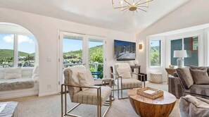 TV, fireplace, offices - Steps to PCMR & Main St | Ski-In | Private Spa (Park City)