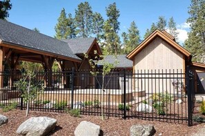 Exterior - Walk to Lifts & Main St Condo (Breckenridge)