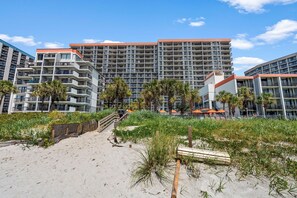 Exterior - Stay Above the Sea! 3BR Oceanview Penthouse in uptown Myrtle Beach (Myrtle Beach)