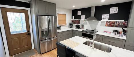 Microwave, oven, stovetop, dishwasher