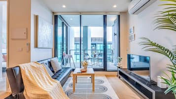 Leilighet, balkong | Oppholdsområde