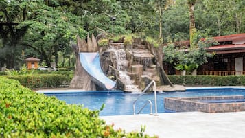 Piscina externa