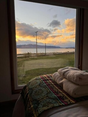 Cabin, Patio, Sea View | Free WiFi - ALSUR PATAGONIA CABINS (Puerto Natales)
