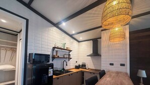 Cabin Deluxe, sân hiên, quang cảnh biển | Bếp riêng