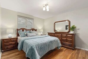 3 bedrooms, iron/ironing board, free WiFi, bed sheets - 3 Bed Haven • 2 Min to Hospitals & Downtown (Billings)