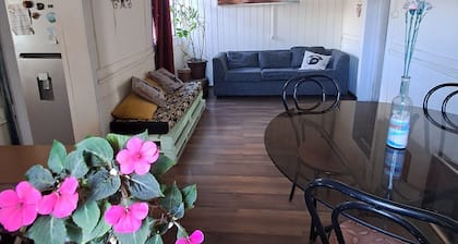 Vitange house blocks from the beach