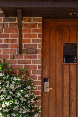 Exterior detail - Relax, Explore, Unwind — Coastal Comfort at The Little Monaco (Nelson)