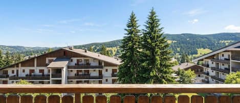 Standard Apartment, Multiple Bedrooms (Home Cotolivier 59) | Property grounds