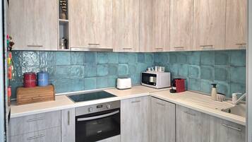 Appartamento familiare, camere multiple, 2 bagni (Lura 2 Holiday Homes 127) | Cucina privata | Frigorifero, microonde, forno, piano cottura