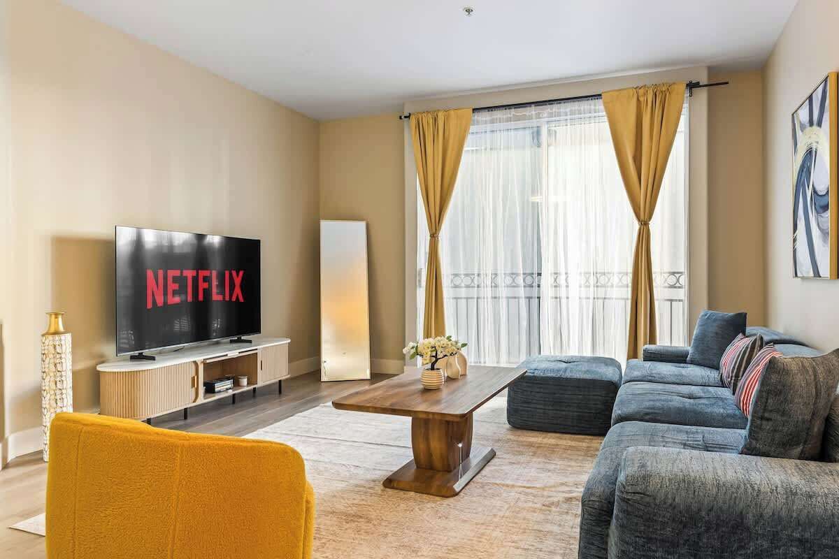 TV, offices