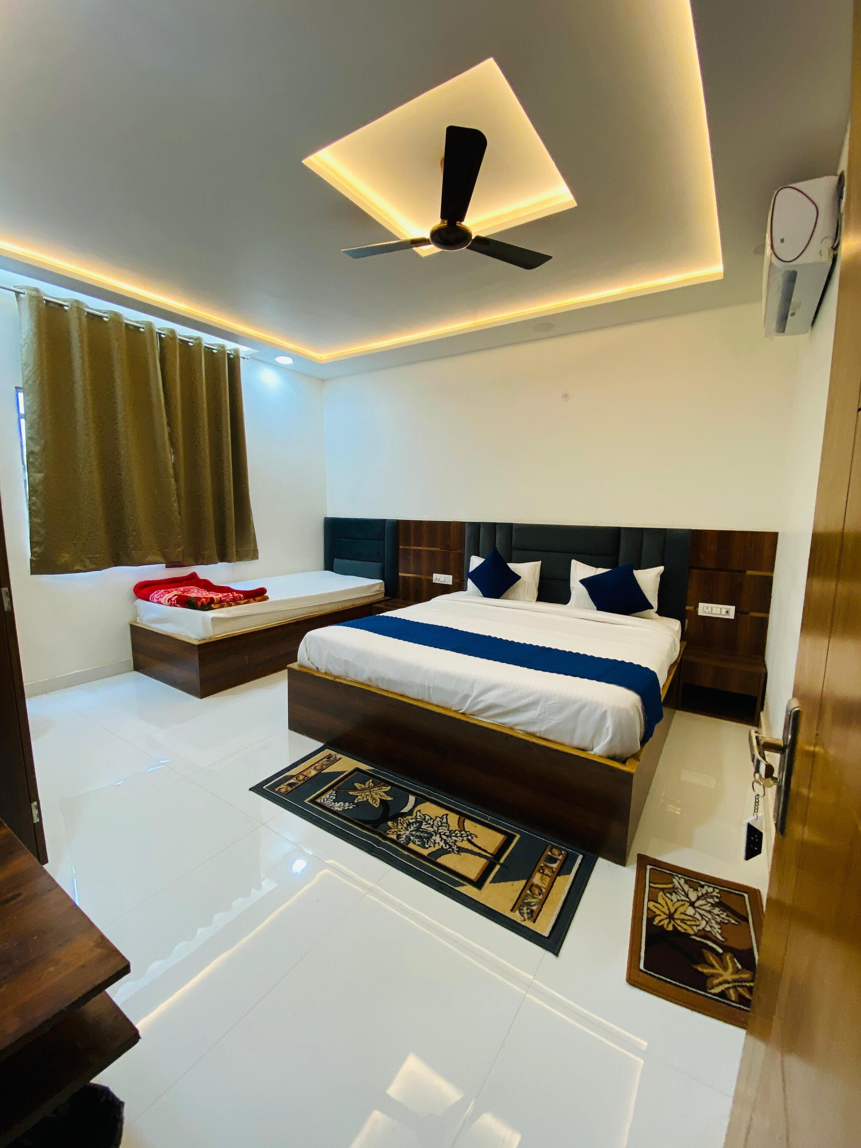 Deluxe Double or Twin Room | Free WiFi