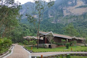 Bungalow, Balkon, Gartenblick | Außenbereich
