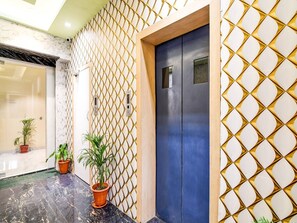 House | Interior - Collection O The Hastings Club (Kolkata)