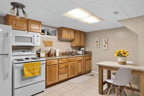 Microwave, oven, stovetop