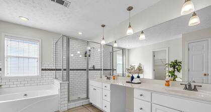 Your Cozy Escape in the Heart of Welcoming Prattville Alabama