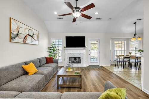 Your Cozy Escape in the Heart of Welcoming Prattville Alabama