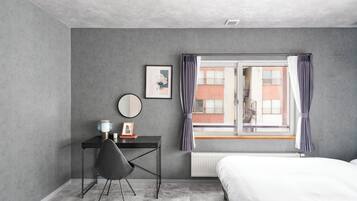 Apartment | Desk, iron/ironing board, free WiFi