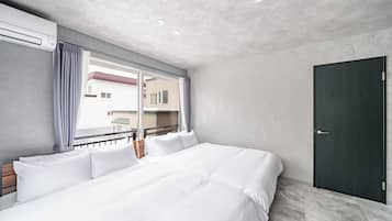 Apartment | Desk, iron/ironing board, free WiFi