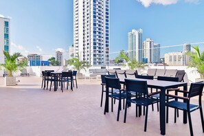 Outdoor dining - Apartment 3B Doña Raquel in Panama City (Panama City)