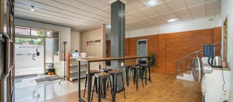 Peta Lodge Backpacker Hostel