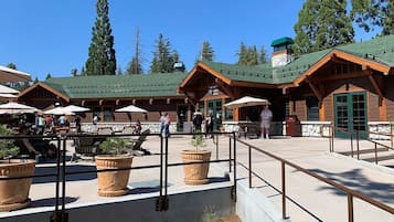 Udendørs spisemuligheder