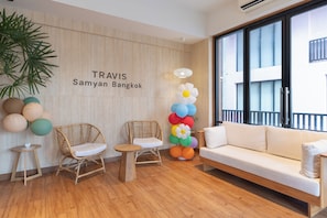 Interior - Travis Samyan (Bangkok)