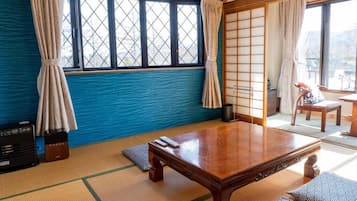 Standard Japanese-Style Room, Non Smoking | Interior