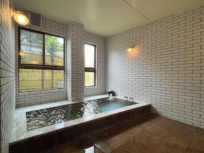 Public bath - Kujiranoonaka (Yamanakako)