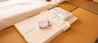 SAKURATARO MOMIJIJIRO NO MIYAKO