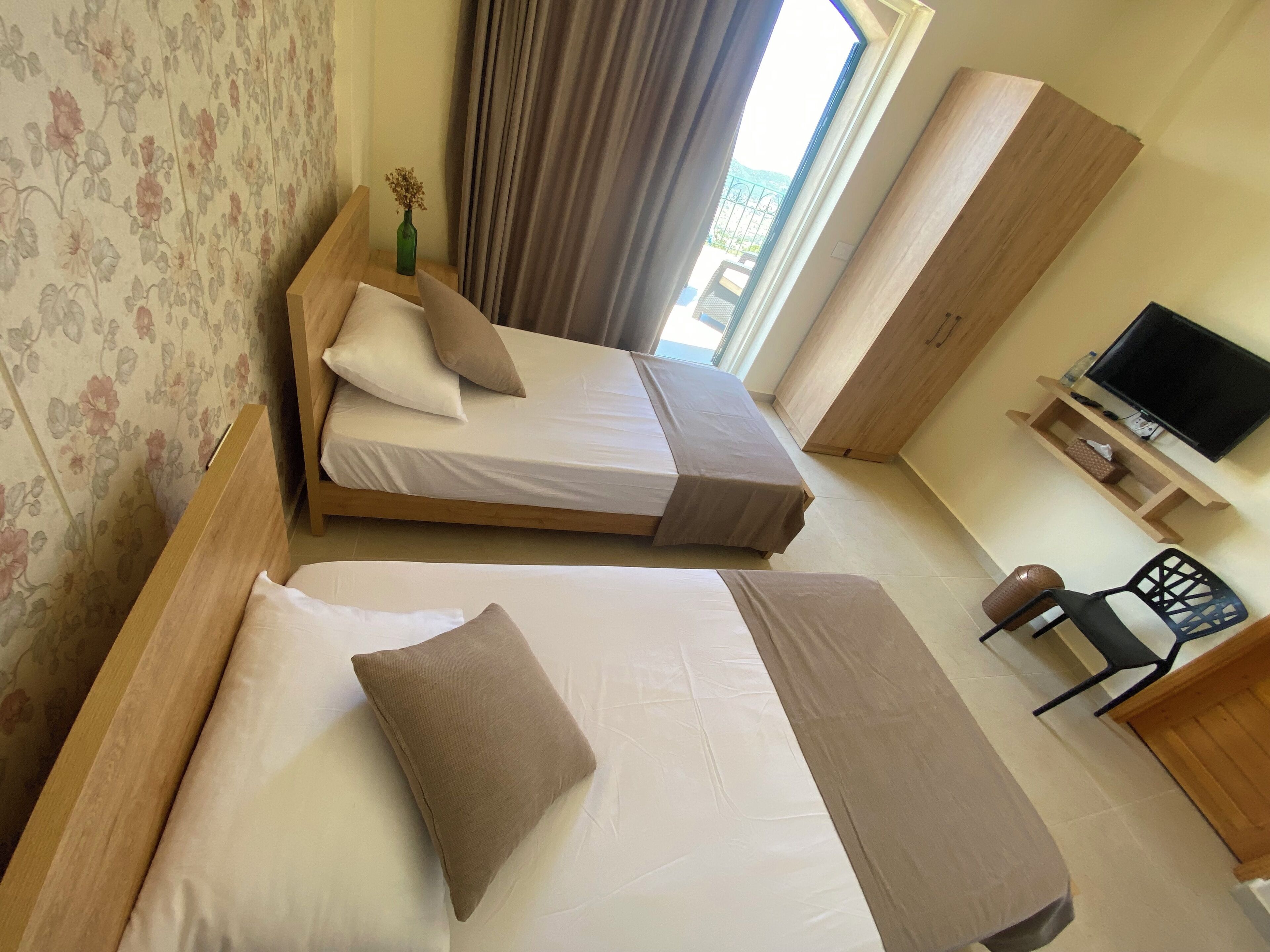 공용 도미토리, 침실 여러 개, 흡연, 발코니 | 8 개의 침실