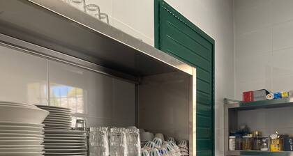 Room-charming Guest Room Rental in Jaj L