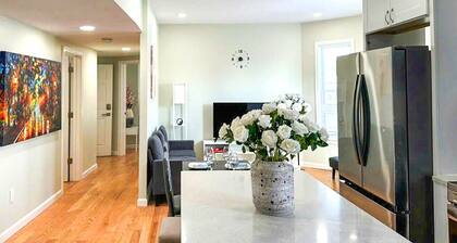 Peaceful, modern 3BR Home Near Encore Casino, 12min to Boston