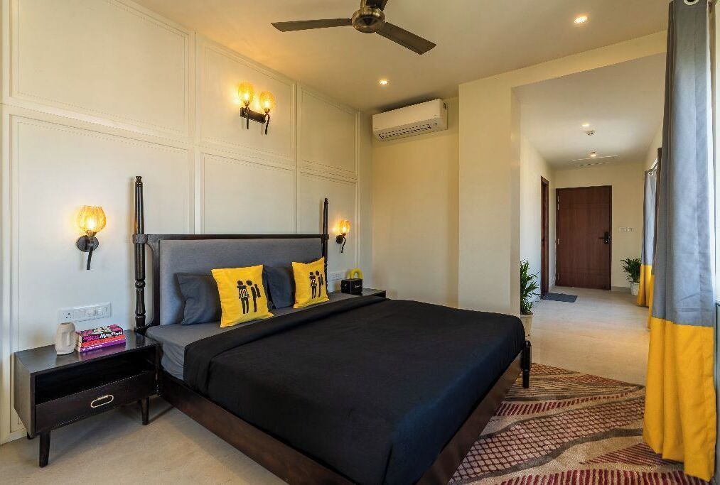 Premium Double Room | Free WiFi, bed sheets