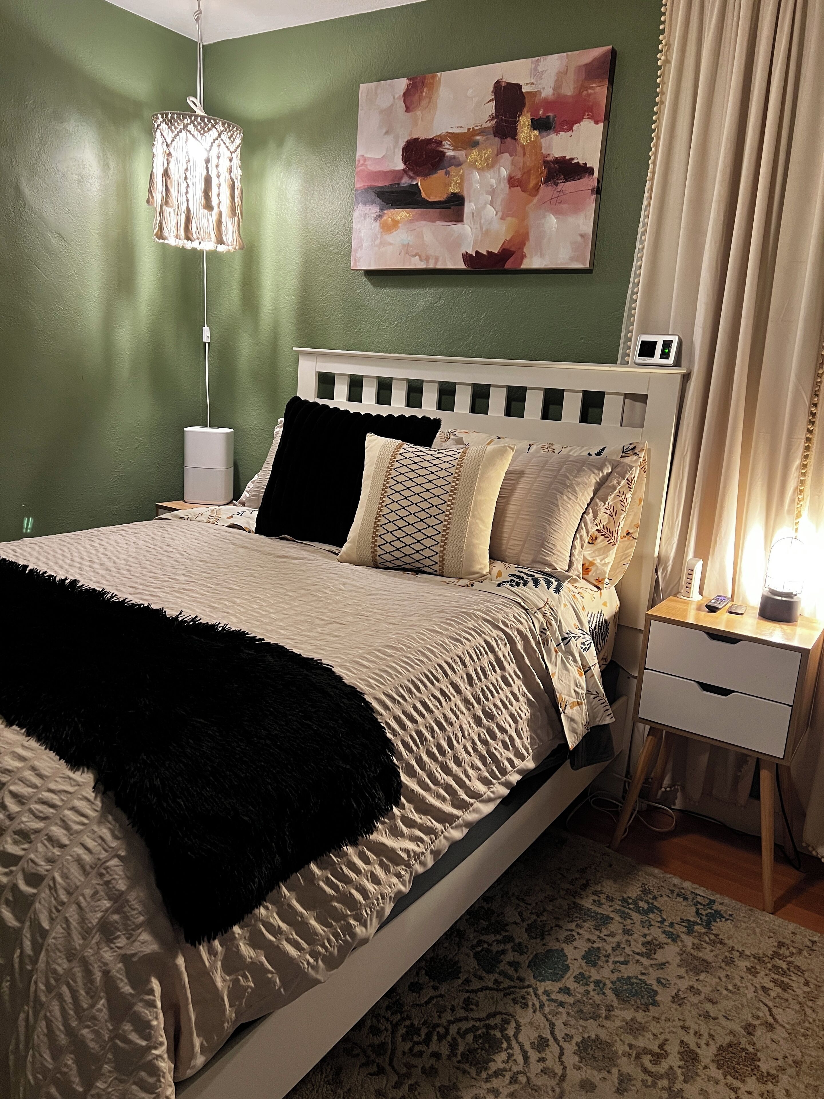 3 Schlafzimmer, Schreibtisch, Bügeleisen/Bügelbrett, Reisekinderbett