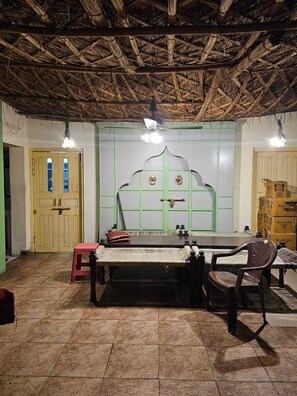 Interior - Manuhar (Jaipur)